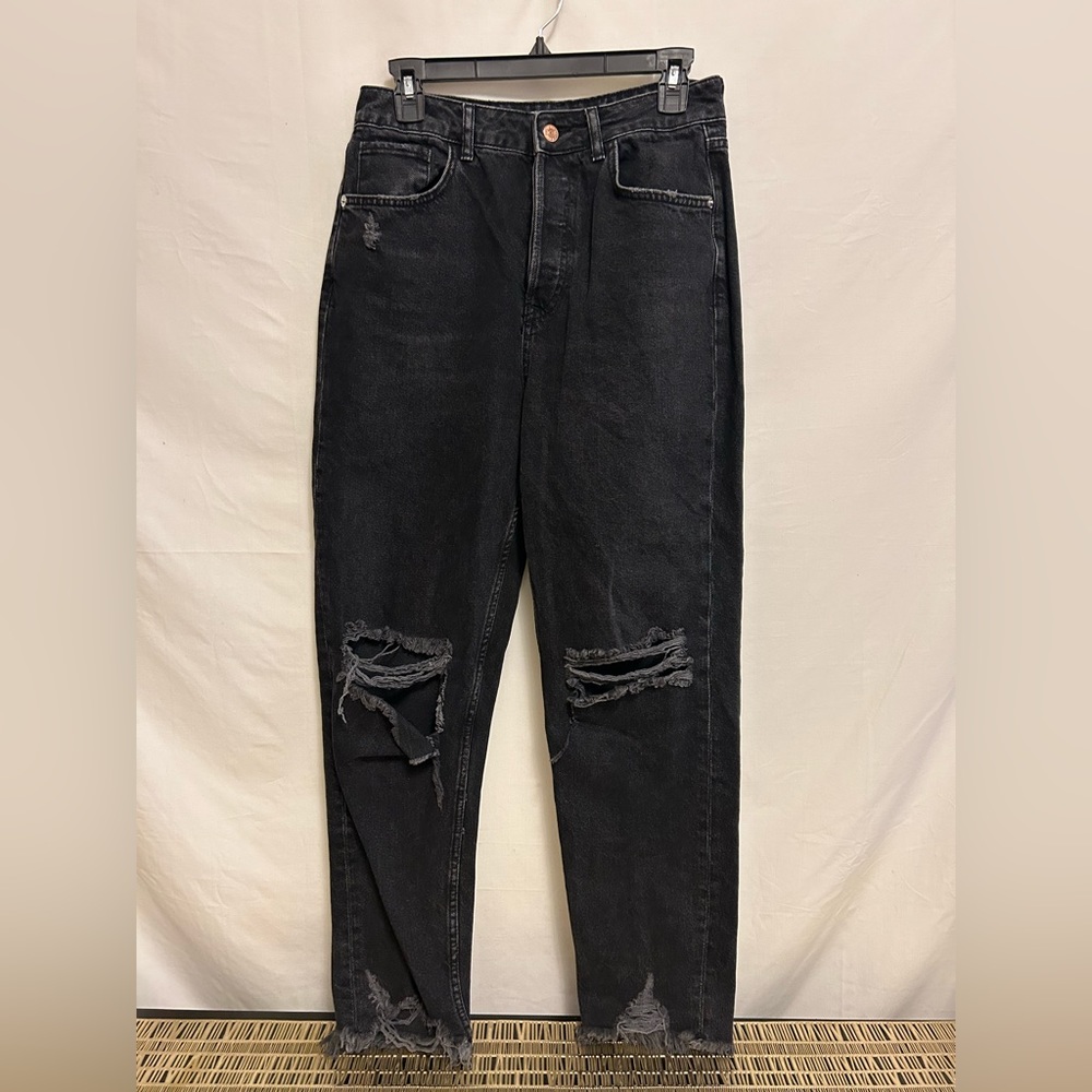 Zara Black Distressed Jeans Size 8